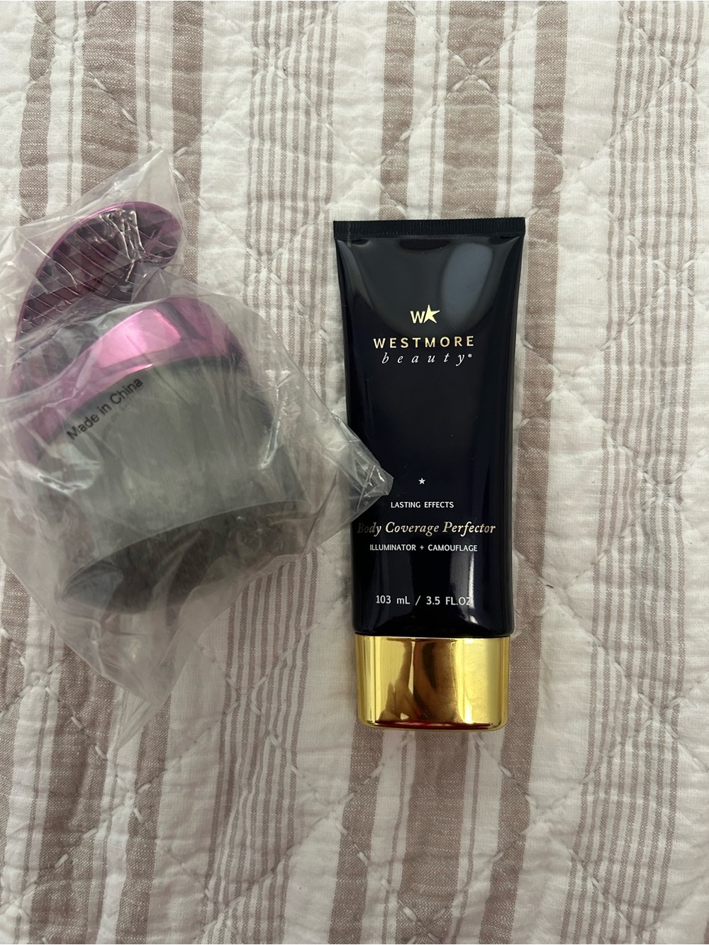 Westmore Beauty - Body Coverage Perfector with Buffing Brush - Picture 6 of 9